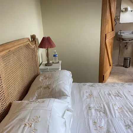 Bed & Breakfast Longere Voisin - D'hote